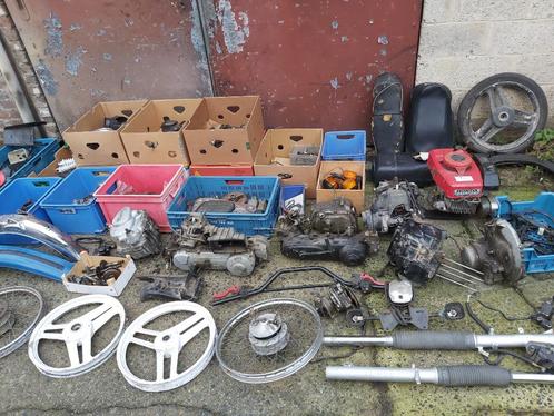 HONDA Gros Lot de Pièces Diverses pour Motos 50 CC - 125 CC, Motoren, Onderdelen | Honda, Gebruikt, Ophalen