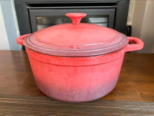 Cocotte en fonte d’occasion, Huis en Inrichting, Keuken | Potten en Pannen, Gebruikt, Kookpan of Snelkookpan, Gietijzer, Ophalen