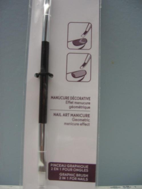 Manicureset inclusief nagelknipper, grote rasp en, Handtassen en Accessoires, Uiterlijk | Lichaamsverzorging, Nieuw, Overige typen