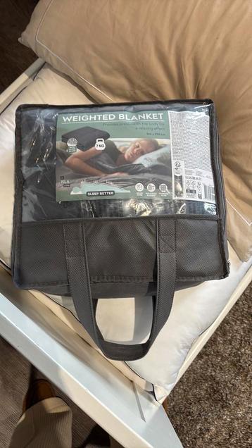 Zwaarte deken beschikbaar voor biedingen