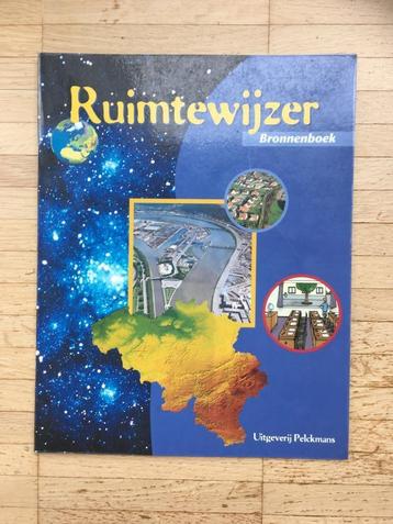 Ruimtewijzer bronnenboek aardrijkskunde voor derde graad bas