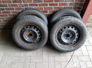 4 16 inch Toyota corolla 5x114.3 wintervelgen  beschikbaar voor biedingen