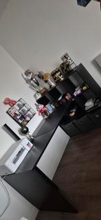 Prachtig en stevig werk/ studeer bureau met opbergkast, Ophalen, Bureau