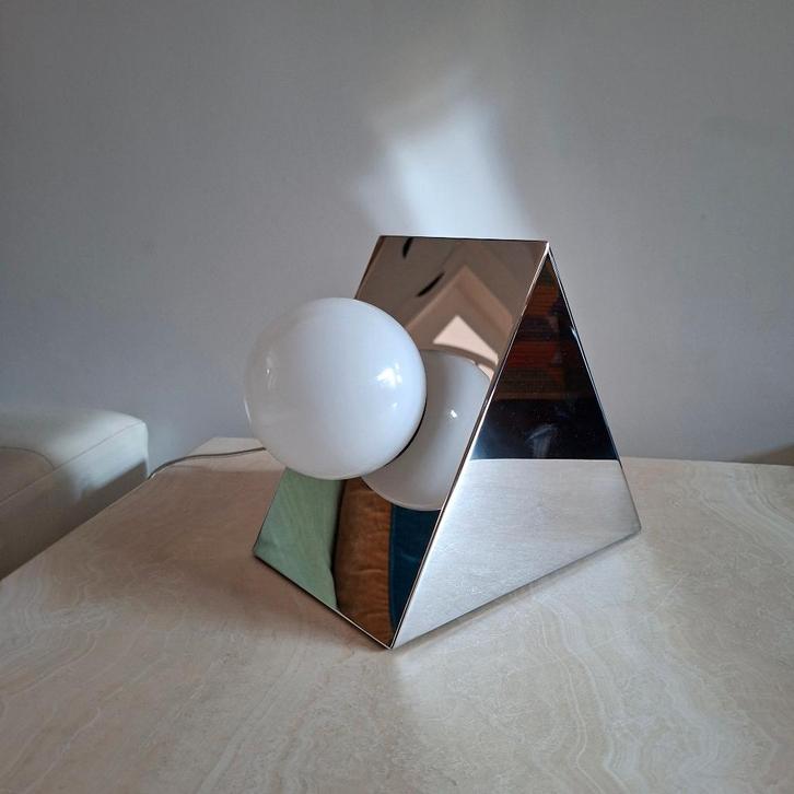 Designlamp gesigneerd Axel Chay x Monoprix chroom, Antiek en Kunst, Kunst | Designobjecten, Ophalen