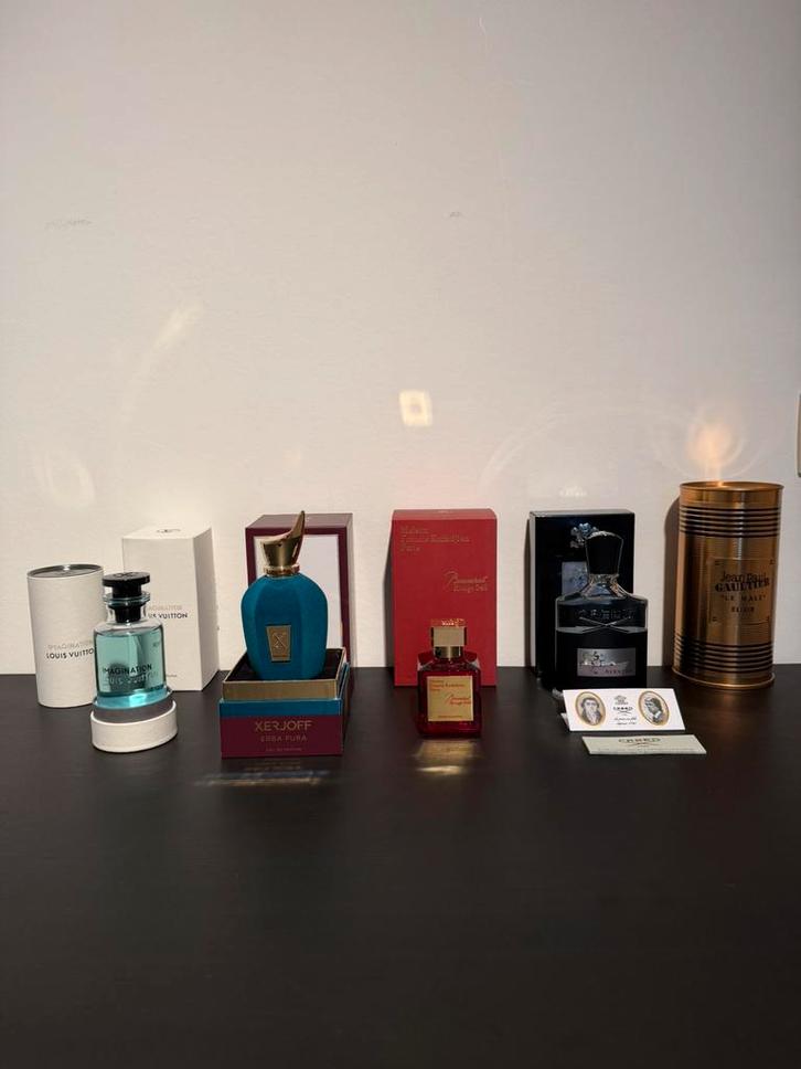 Parfums, Verzamelen, Parfumverzamelingen, Zo goed als nieuw, Parfumfles, Gevuld, Ophalen of Verzenden