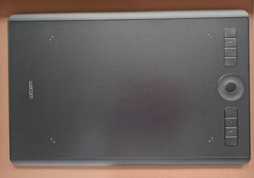 WACOM INTUOS PRO papieren editie PTH-660 2017PT tablet beschikbaar voor biedingen