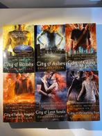 The mortal instruments - Cassandra Clare, Boeken, Ophalen of Verzenden, Zo goed als nieuw