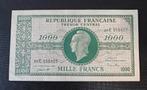 1000 francs trésor central 1945, Enlèvement ou Envoi, France, Billets en vrac
