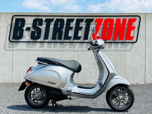 OCCASIE ZOMERKOOPJE! Vespa Elettrica 70km/h, Fietsen en Brommers, Scooters | Vespa, Zo goed als nieuw, Ophalen