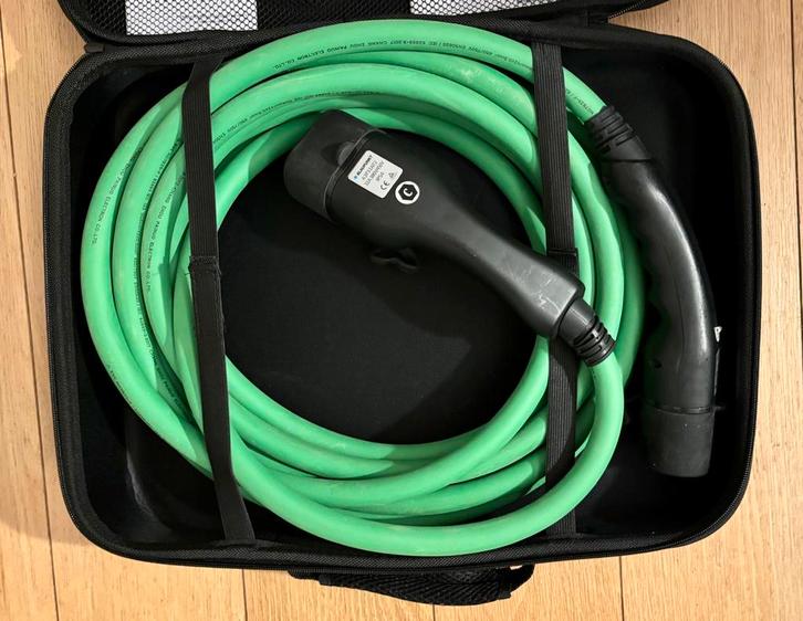 Câble EV Blaupunkt - 8m - Type 2 - 32A/22kW, Autos : Divers, Bornes de recharge, Comme neuf, Enlèvement