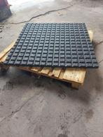 Dalles en caoutchouc pour ecurie / Box chevaux 1mx1mx4cm, Kriden, Info@kriden.be, Belgique