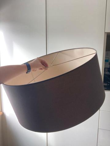 Lampenkap donkerbruine buitenkant/beige binnenkant  beschikbaar voor biedingen