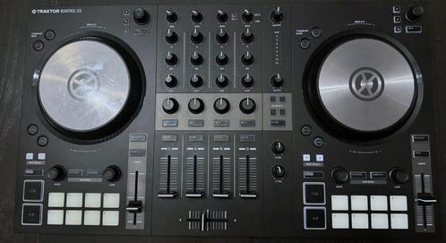 Traktor Kontrol S3 + Traktor Pro 3 Licentie, Musique & Instruments, DJ sets & Platines, Comme neuf, Platine, Autres marques, Enlèvement