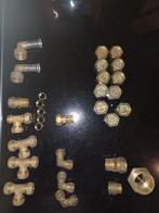 Koperen tussenstukken en beugels, voor koperen leidingen, Doe-het-zelf en Bouw, Ophalen, Nieuw, Koper of Messing