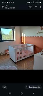 Babybed (Meegroeibed 14070 cm) en commode, Ophalen, Zo goed als nieuw, Jongetje of Meisje