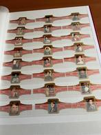 Reeks van 24 losse sigarenbandjes Peyton Place, Verzamelen, Verzenden, Gebruikt, Tv, Foto of Kaart