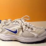 Nike damessneakers p.36/23 cm, Kleding | Dames, Nike, Ophalen of Verzenden, Sneakers, Gedragen