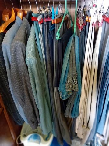 Lot de 4 costumes homme, complet beschikbaar voor biedingen