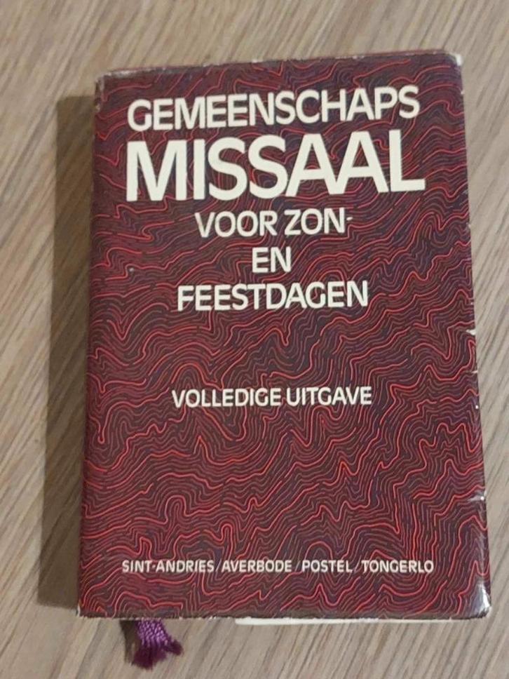 Gemeenschapsmissaal voor zon- en feestdagen, Antiek en Kunst, Antiek | Boeken en Manuscripten, Verzenden