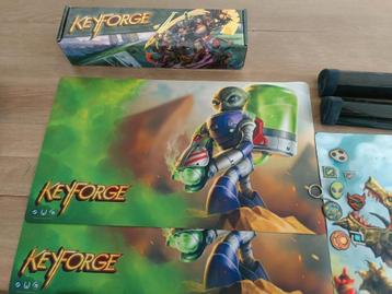 Keyforge Playmats & Pins disponible aux enchères