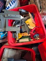 2 bakken met playmobil onderdelen, Ophalen of Verzenden, Zo goed als nieuw