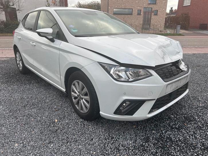 Seat ibiza *SCHADEWAGEN*, Auto's, Seat, Bedrijf, Te koop, Ibiza, Airbags, Benzine, Euro 6, 5 deurs, Handgeschakeld, Wit, Ophalen