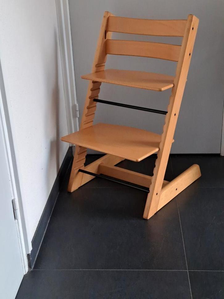 Stokke Tripp Trapp kinderstoel NIEUW MODEL in naturel kleur, Kinderen en Baby's, Kinderstoelen, Zo goed als nieuw, Meegroeistoel