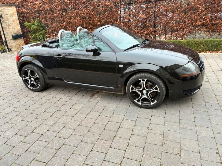 Audi TT MK1 8N Roadster 2003, Autos, Audi, Particulier, TT, Android Auto, Apple Carplay, Essence, Cabriolet, 2 portes, Boîte manuelle