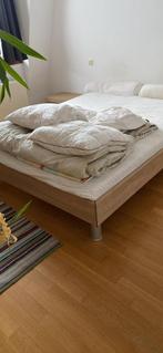 lit 1m60 sur 2m, Huis en Inrichting, Slaapkamer | Bedden, Ophalen, Gebruikt, Bruin, Tweepersoons
