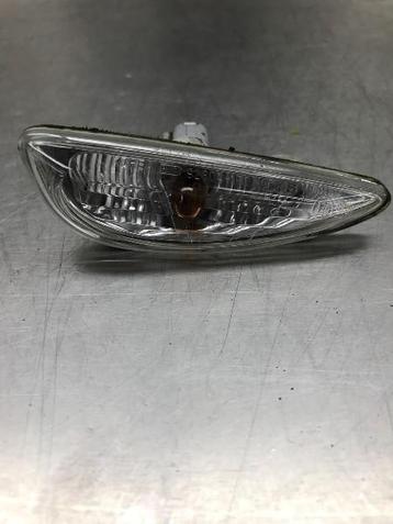 KNIPPERLICHT SCHERM RECHTS VOOR Hyundai i30 (GDHB5) beschikbaar voor biedingen