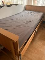 Elektrisch bed voor thuis met matras, Huis en Inrichting, Slaapkamer | Bedden, Ophalen, Zo goed als nieuw