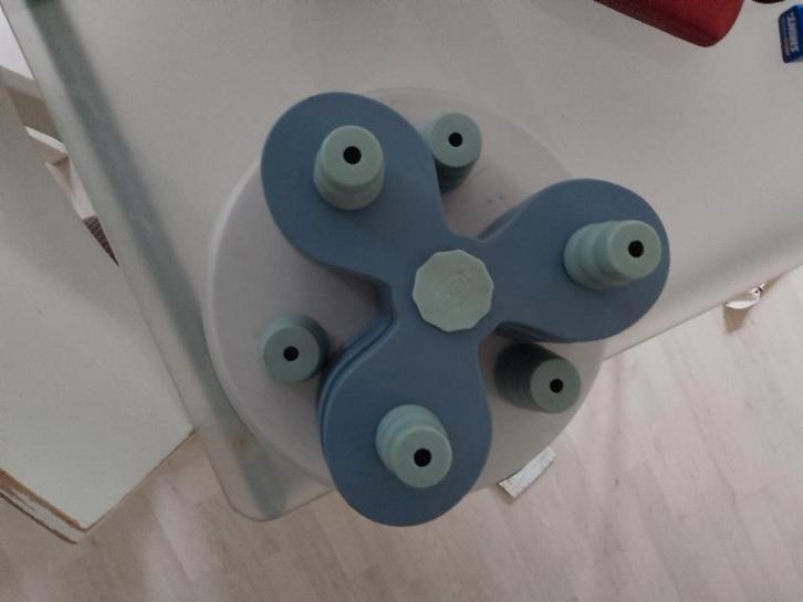 Nieuwe intelligentiespellen voor honden; niveau 2 en 3, Dieren en Toebehoren, Hondenspeelgoed, Zo goed als nieuw, Intelligentiespeelgoed