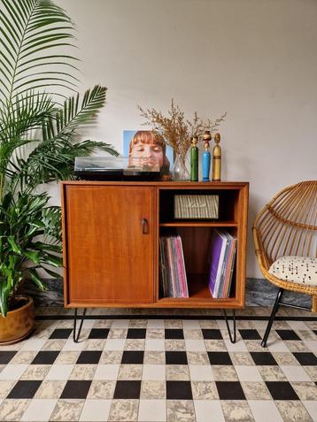 Vintage midcentury platenspeler meubel | kast | retro beschikbaar voor biedingen