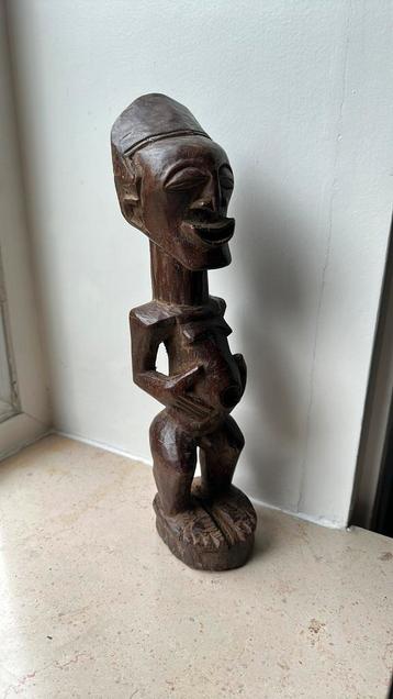 Songye fétiche la statue de la force de Nkisi, art africain 