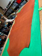 Cognac patina-vintage kalfs huid 1,5mm dik iets stug A-45, Hobby en Vrije tijd, Stoffen en Lappen, Ophalen of Verzenden, Zo goed als nieuw