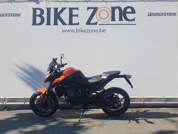 KTM 890 Duke 2021 disponible aux enchères