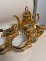 Theeservies, Enlèvement