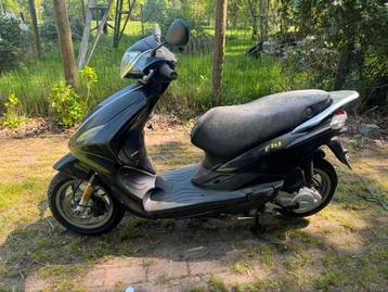 Piaggio fly 
