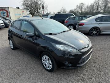 Ford  Fiesta 1.6 Diesel, Auto's, Voorwielaandrijving, Euro 5, Stof, Zwart