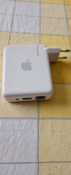 Apple Airport Express, Computers en Software, Laptop-opladers, Ophalen of Verzenden, Zo goed als nieuw