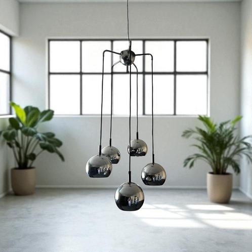 Vintage chromen cascade luster / hanglamp met 5 bollen, Antiek en Kunst, Antiek | Verlichting, Ophalen of Verzenden