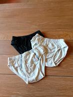 pak van 3 slips 134-140, Kinderen en Baby's, Kinderkleding | Maat 134, Nacht- of Onderkleding, Gebruikt, Ophalen of Verzenden