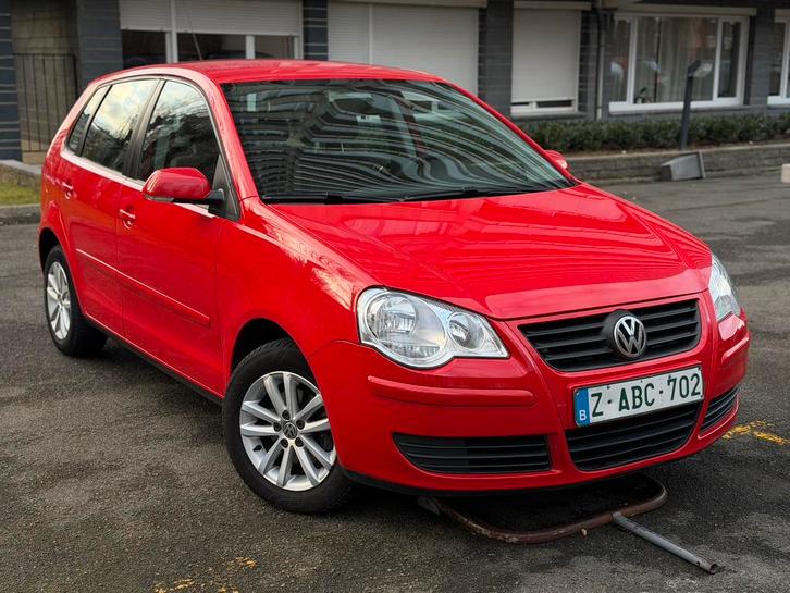 Volkswagen polo 1.2 essence garantie 1 an, Autos, Volkswagen, Particulier, Polo, Essence, Euro 4, Boîte manuelle, Rouge, Enlèvement