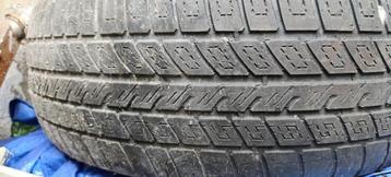 Pneu 215/65 R16 98H beschikbaar voor biedingen