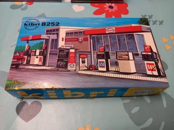 Kibri 8252 Esso  beschikbaar voor biedingen