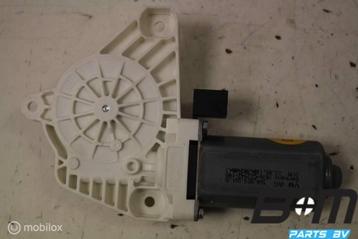 Raammotor LV (bestuurderskant) VW Golf 7 5Q4959801B beschikbaar voor biedingen