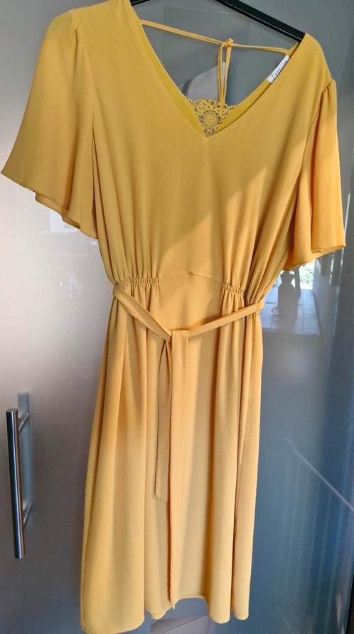 ZOMERJURK, Kleding | Dames, Jurken, Zo goed als nieuw, Maat 38/40 (M), Geel, Onder de knie, Ophalen of Verzenden