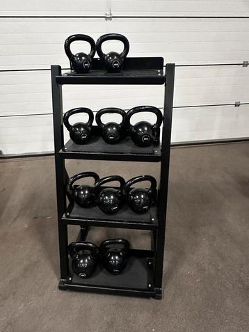 Kettlebells 4kg t/m 12kg , Alles 2x + Opbergrek beschikbaar voor biedingen
