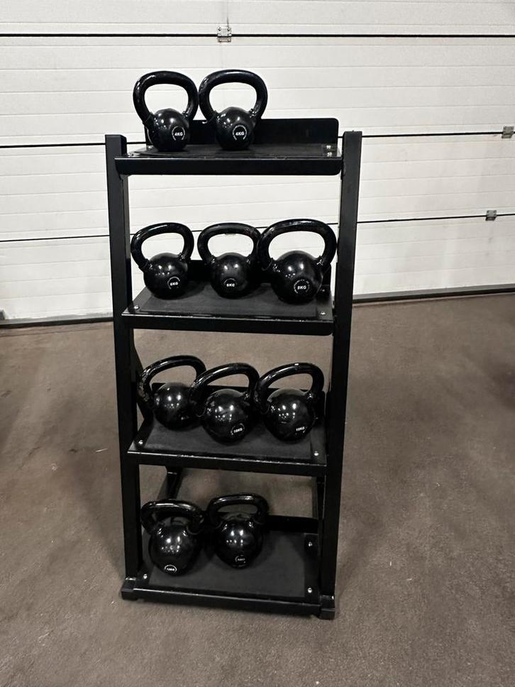 Kettlebells 4kg t/m 12kg , Alles 2x + Opbergrek, Sport en Fitness, Fitnessmaterialen, Gebruikt, Kettlebell, Ophalen
