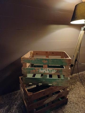 5 euro voor 2 kisten, Ophalen, Gebruikt